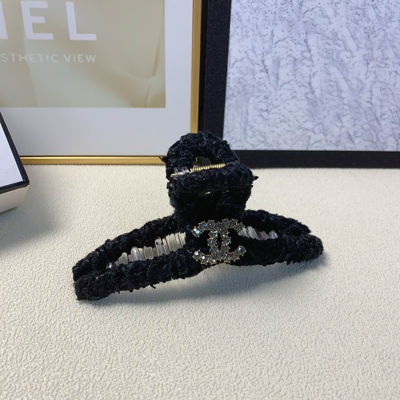Chanel Hair Grab Clip  (8)